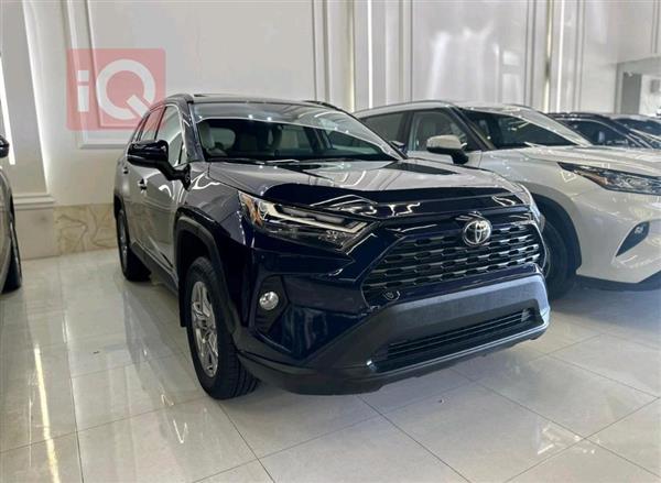 Toyota for sale in Iraq